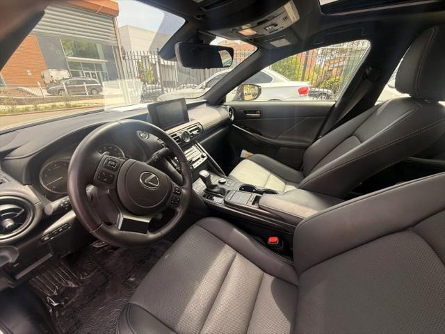 2023 Lexus IS 300 300