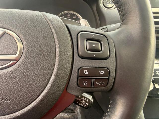 2023 Lexus IS 300 300