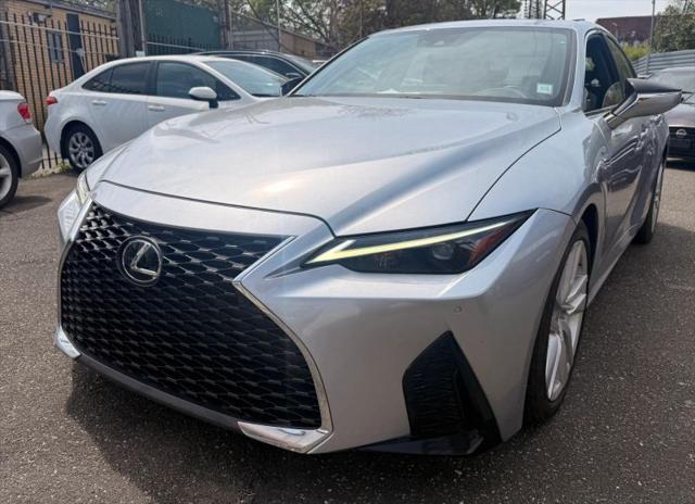 2023 Lexus IS 300 300