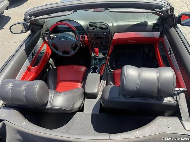 2002 Ford Thunderbird Base