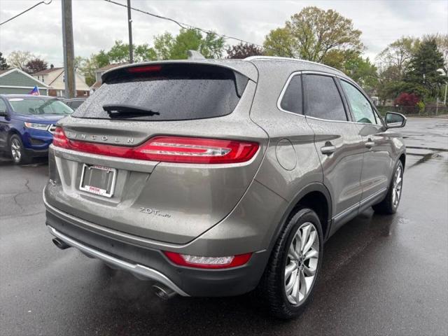 2017 Lincoln MKC Select