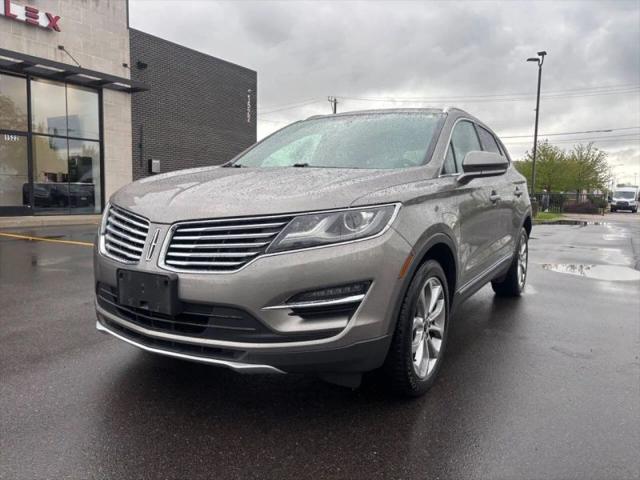 2017 Lincoln MKC Select