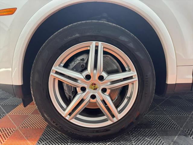 2017 Porsche Cayenne Platinum Edition