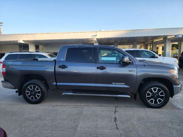 2015 Toyota Tundra SR5 5.7L V8