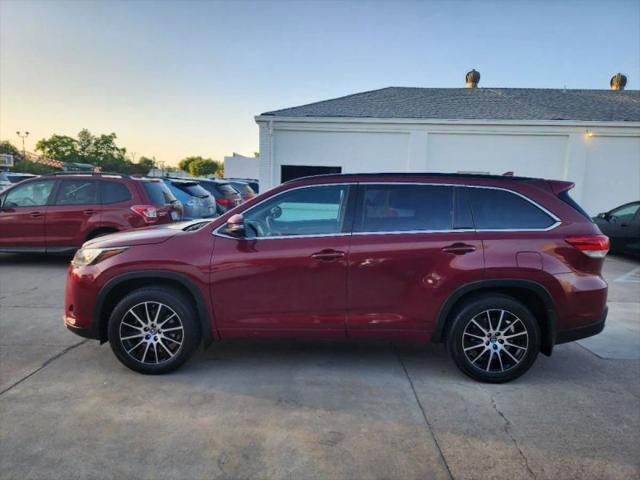 2017 Toyota Highlander SE