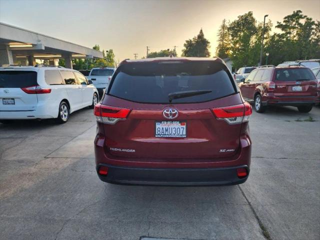 2017 Toyota Highlander SE