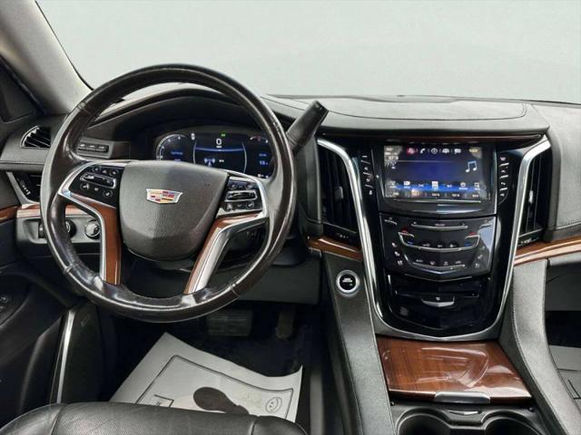 2018 Cadillac Escalade Luxury