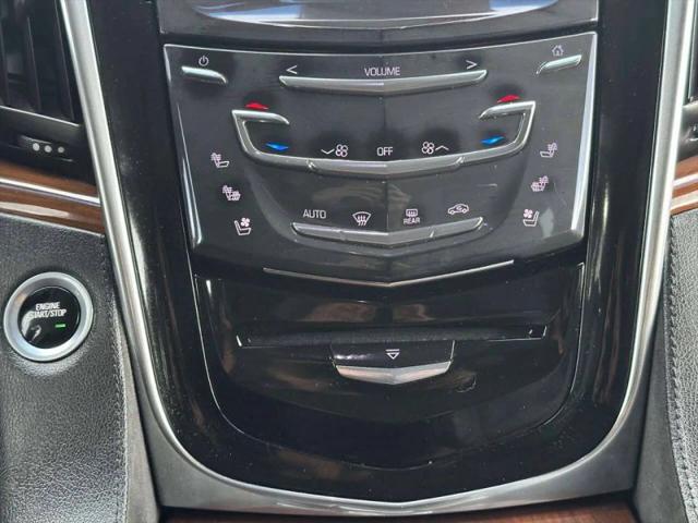 2018 Cadillac Escalade Luxury