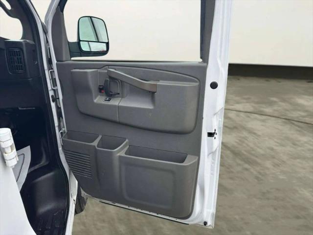 2020 Chevrolet Express Cargo Van RWD 2500 Extended Wheelbase WT