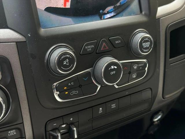 2023 Ram 1500 Classic Tradesman Regular Cab 4x4 8' Box