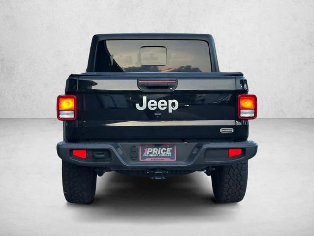 2022 Jeep Gladiator Overland