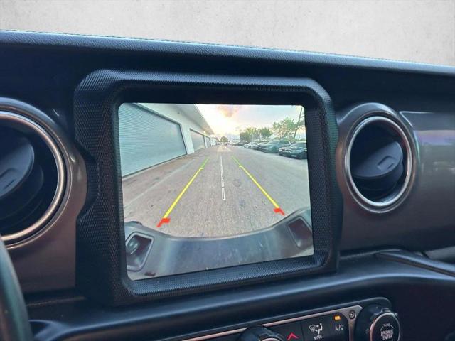 2022 Jeep Gladiator Overland