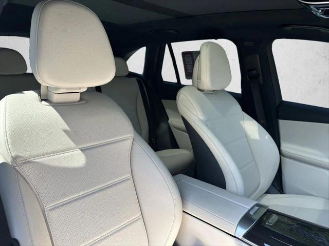 2023 Mercedes-Benz GLC 4MATIC SUV