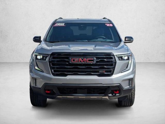 2025 GMC Acadia AWD AT4