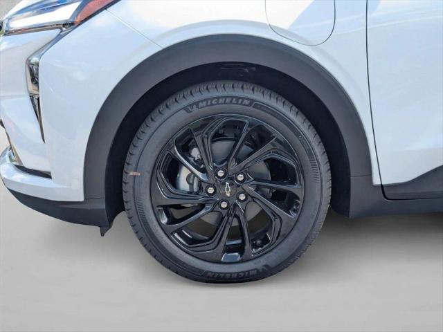 2027 Chevrolet Bolt RS FWD