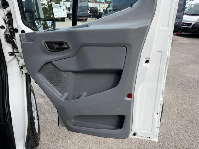 2018 Ford Transit Medium Roof w/Sliding Side Door w/LWB