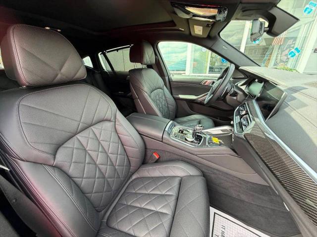 2023 BMW X6 M50i