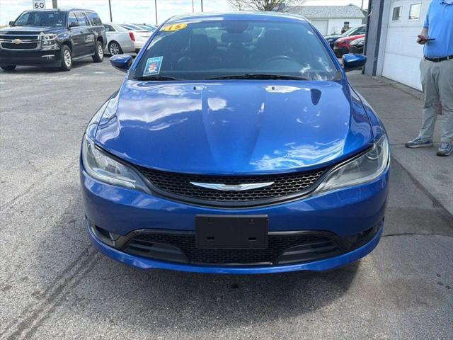 2015 Chrysler 200 S