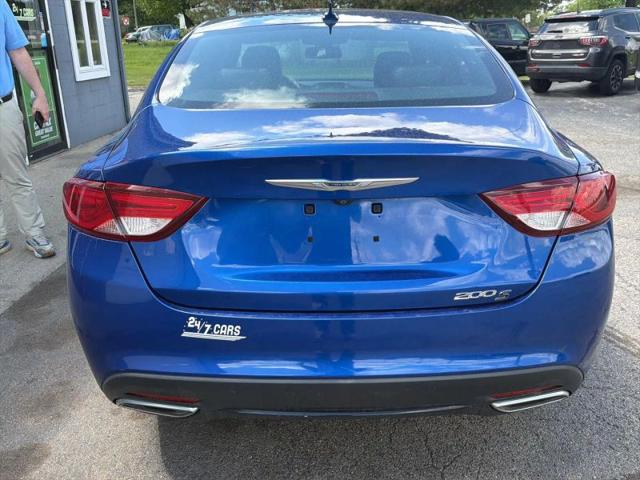 2015 Chrysler 200 S