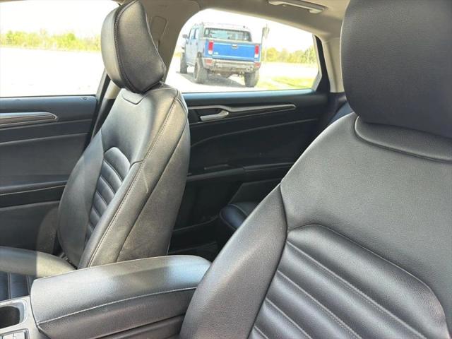 2020 Ford Fusion SEL