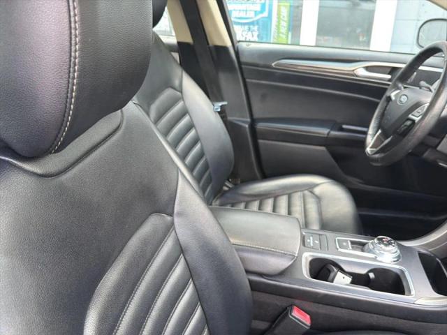 2020 Ford Fusion SEL