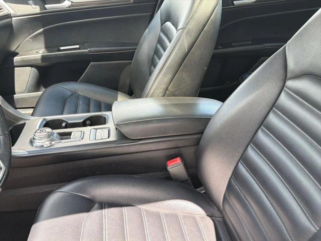 2020 Ford Fusion SEL