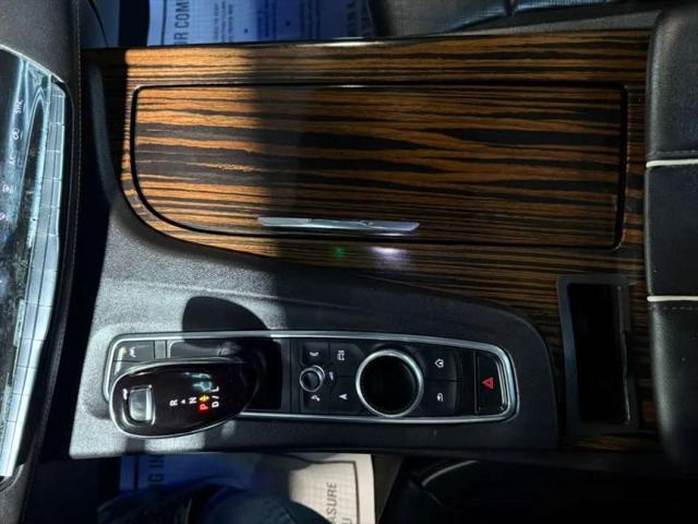 2022 Cadillac Escalade ESV 4WD Premium Luxury
