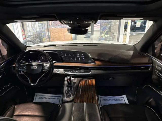 2022 Cadillac Escalade ESV 4WD Premium Luxury