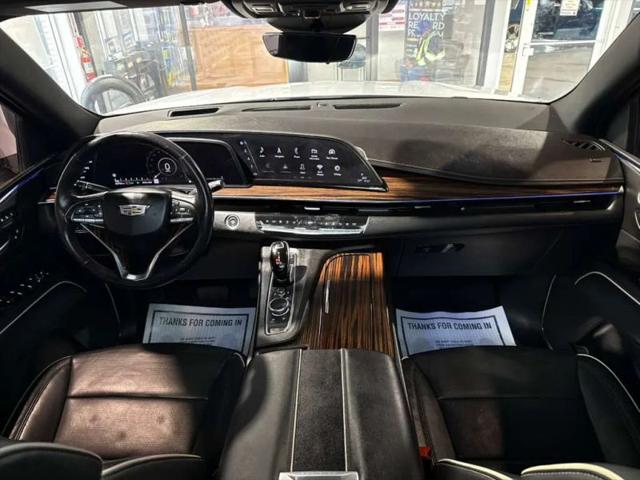 2022 Cadillac Escalade ESV 4WD Premium Luxury