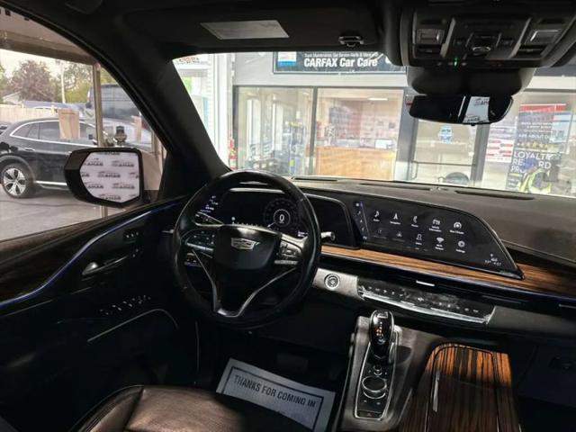2022 Cadillac Escalade ESV 4WD Premium Luxury