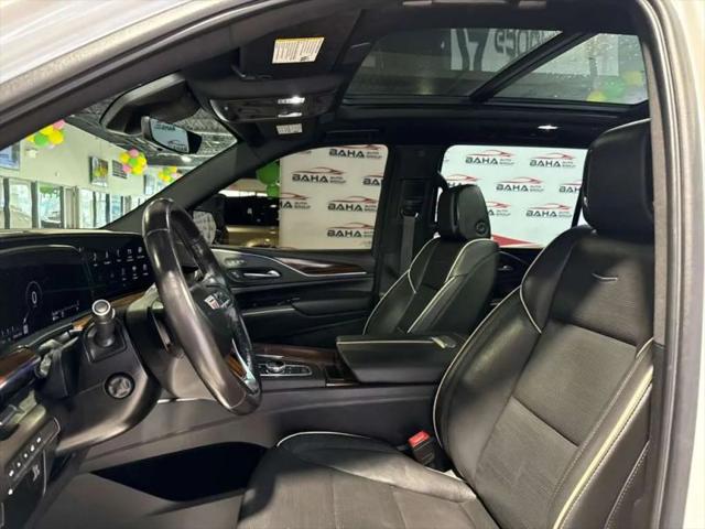 2022 Cadillac Escalade ESV 4WD Premium Luxury