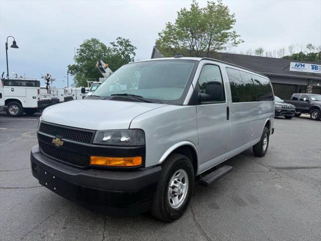 2020 Chevrolet Express Passenger RWD 3500 Extended Wheelbase LS
