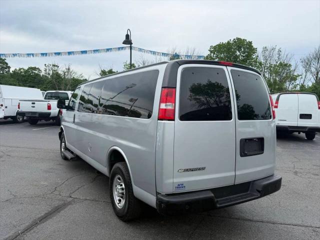 2020 Chevrolet Express Passenger RWD 3500 Extended Wheelbase LS