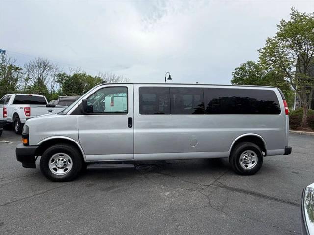 2020 Chevrolet Express Passenger RWD 3500 Extended Wheelbase LS