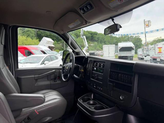 2020 Chevrolet Express Passenger RWD 3500 Extended Wheelbase LS