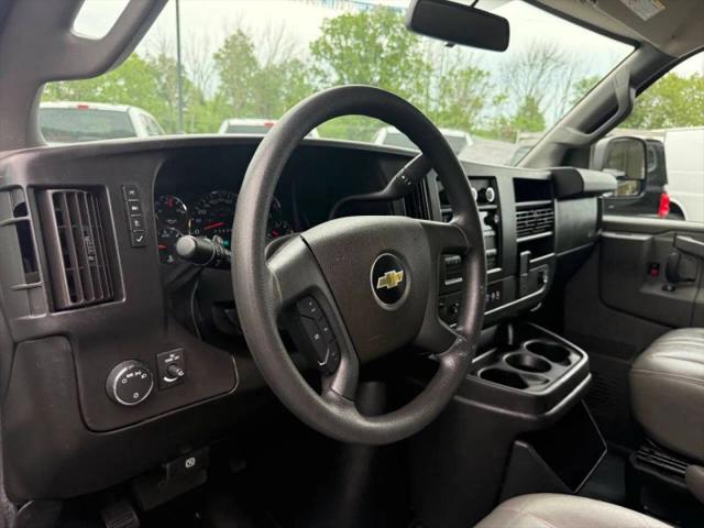 2020 Chevrolet Express Passenger RWD 3500 Extended Wheelbase LS