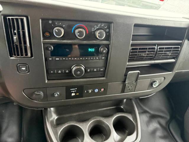 2020 Chevrolet Express Passenger RWD 3500 Extended Wheelbase LS