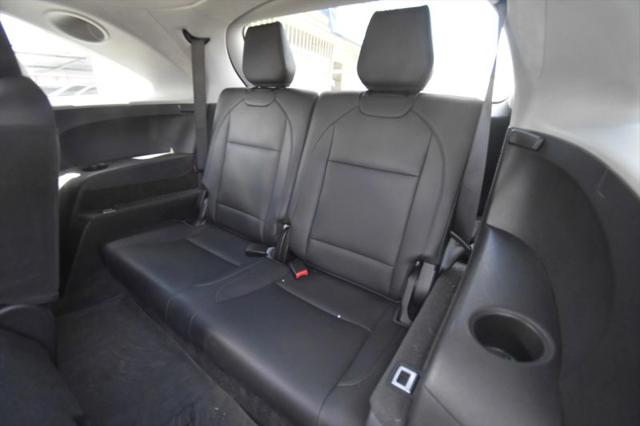 2017 Acura MDX w/Technology Package