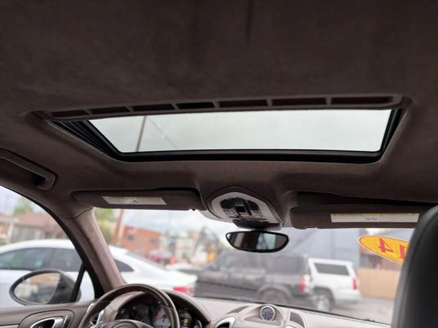 2014 Porsche Cayenne GTS