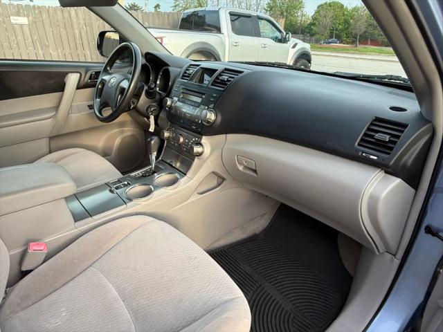 2009 Toyota Highlander Base