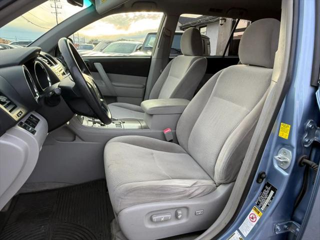 2009 Toyota Highlander Base