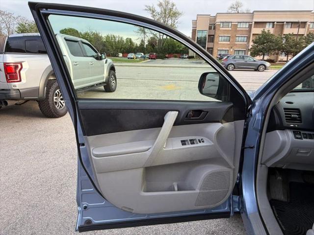 2009 Toyota Highlander Base
