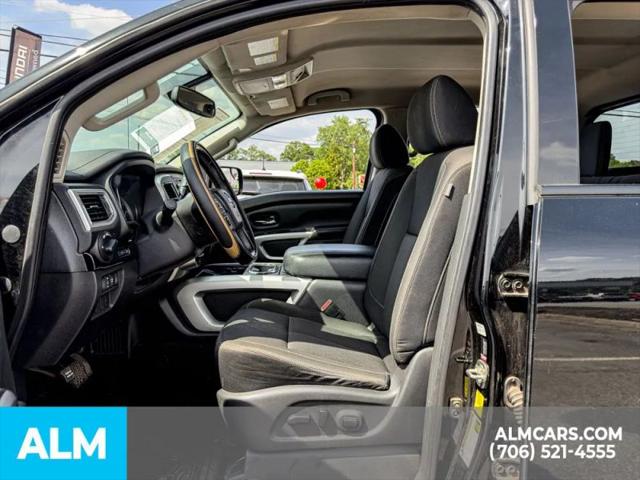 2018 Nissan Titan SV