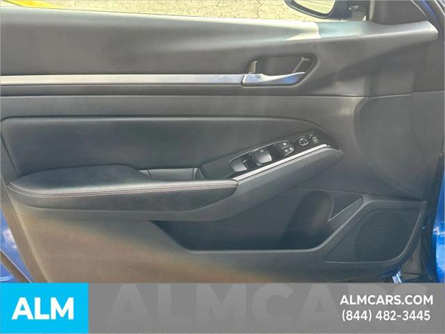 2025 Nissan Altima SR FWD