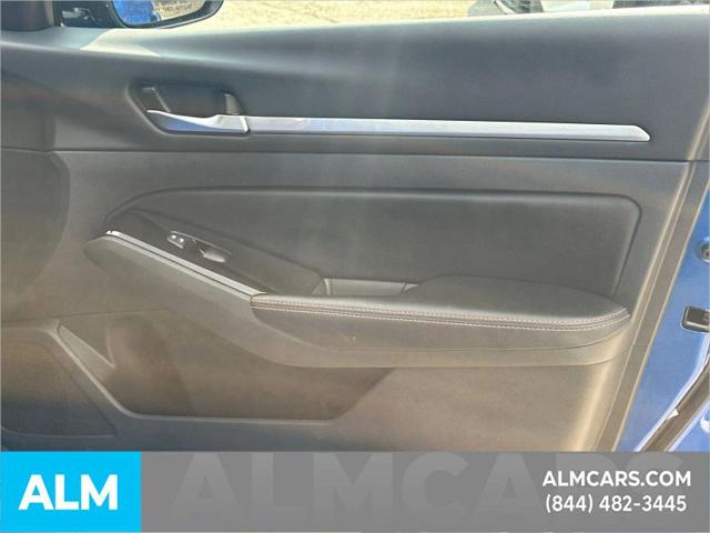 2025 Nissan Altima SR FWD