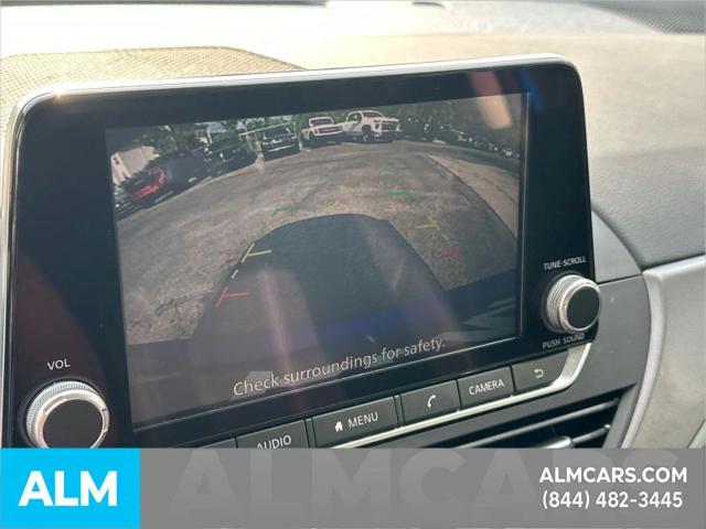 2025 Nissan Altima SR FWD