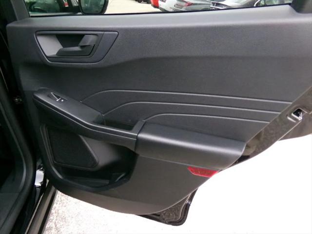 2022 Ford Escape SE Hybrid