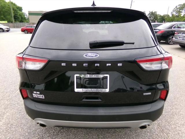 2022 Ford Escape SE Hybrid