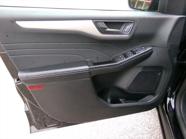2022 Ford Escape SE Hybrid