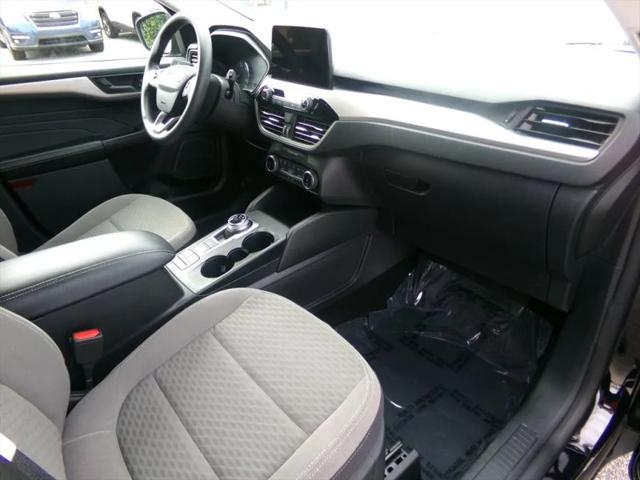 2022 Ford Escape SE Hybrid
